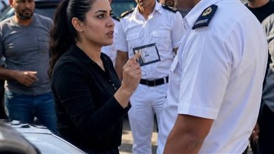 النقيبه سارة 